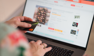 Shopify vs. Shoptet: Which Platform Is Right for Your E-Shop?